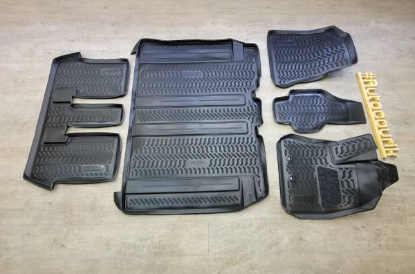 Коврики в салон Toyota Esquire (2014-н.в.) 3 ряд